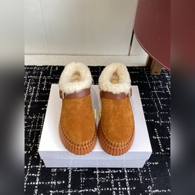 代購級 Jimmy Choo 25ss 最新休閑鞋，專櫃主打系列！代購級别！