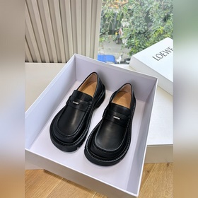 G042代購級别所見即所得羅意威新款瑪麗珍單鞋樂福鞋LoeweCampo單鞋Lo