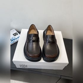 頂級品質 loewe fw25 new arrival~ LOEWE，羅意威20
