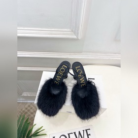 LOEWE 羅意威 26ss 2026早春新品秀場款Toy後系帶毛毛穆勒高跟鞋