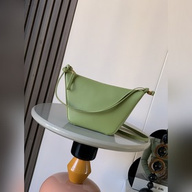 爆款HammockHobo手袋 新款吊床包，腋下包，一款三用：手提、肩背、斜挂！