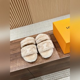 Louis Vuitton#路易威登秋冬 平底羊毛拖鞋新品 超舒适的雙帶毛拖簡約