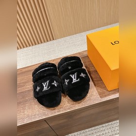 Louis Vuitton#路易威登秋冬 平底羊毛拖鞋新品 超舒适的雙帶毛拖簡約