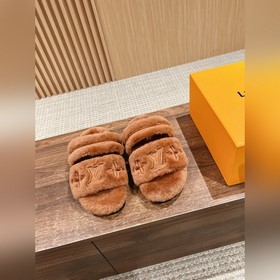 Louis Vuitton#路易威登秋冬 平底羊毛拖鞋新品 超舒适的雙帶毛拖簡約