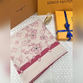 LV x TM MONOGRAM CHERRY BLOSSOM  本款方巾以潮