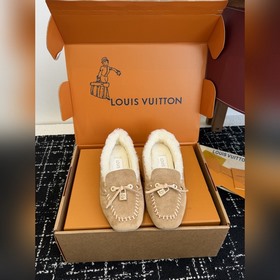 代購級 Louis vuitton 25ss 羊毛 平底樂福鞋 豆豆鞋，采用優質