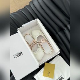 高定品質！Maison Margiela MM6分趾鞋 Tabi 意産植鞣羊皮！