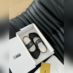 高定品質！Maison Margiela MM6分趾鞋 Tabi 意産植鞣羊皮！