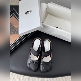 高定品質！Maison Margiela MM6分趾鞋 Tabi 意産植鞣羊皮！
