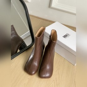 高定品質！Maison Margiela MM6分趾靴 鞋面牛皮 内裡牛皮 高
