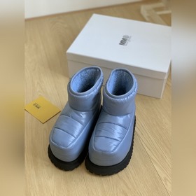 高定品質！Maison Margiela MM6厚底面包拖！ 厚底設計 彈力材質