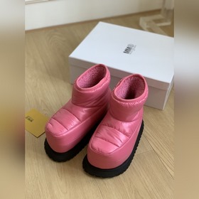 高定品質！Maison Margiela MM6厚底面包拖！ 厚底設計 彈力材質