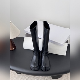 高定品質！Maison Margiela MM6分趾鞋 Tabi 意産植鞣羊皮！