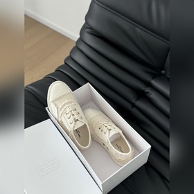 MaisonMargiela MM6今年最好看的休閑鞋 視覺上沒有其他休閑鞋那