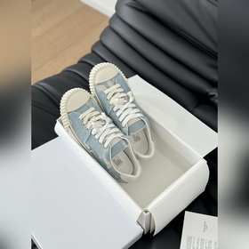 MaisonMargiela MM6今年最好看的休閑鞋 視覺上沒有其他休閑鞋那