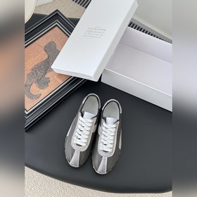 高定品質！Maison Margiela MM6全新德訓鞋！ 經典款閉眼入，高品