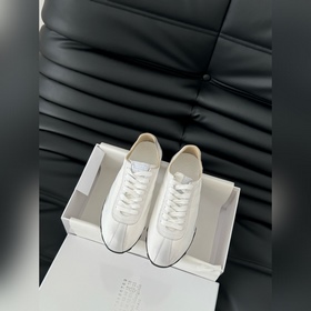 高定品質！Maison Margiela MM6全新德訓鞋！ 經典款閉眼入，高品