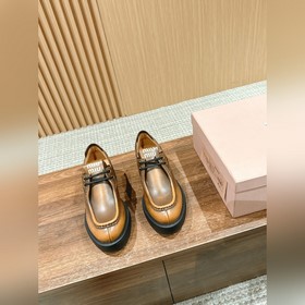[升級版] MIUMIU#缪缪厚底綁帶樂福鞋 增高神器 鞋舌壓印金色logo 符