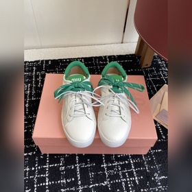 代購級 Miu Miu 25ss 缪缪厚底餅幹底 25ss 春夏新款英倫風系帶