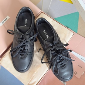 頂級版本：女款 MiuMiu缪缪 最新走秀款Gymnasium系列 拼色 休閑