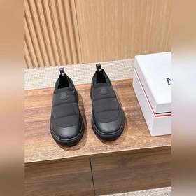 MONCLER ALTIVE 蒙口新款厚底休閑男士運動鞋 滑闆鞋 餅幹鞋 真的好