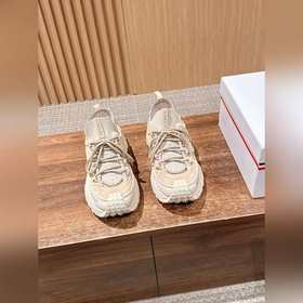 Moncler Trailgrip 蒙口新款男士運動鞋系列 Lite3複古配色，
