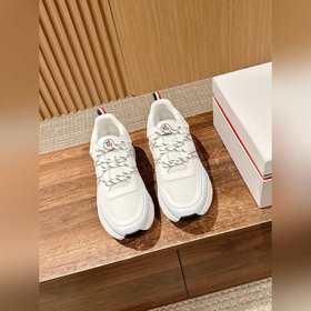 Moncler#蒙口休閑運動男鞋 舒适度以及顔值爆表！老鐵們這款真的可以閉眼入~