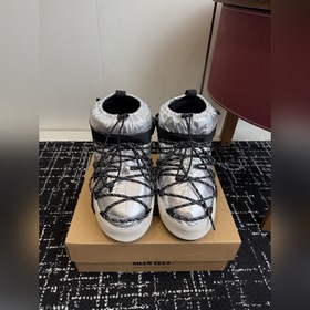 代購級 MoonBoot 聯名 Moncler 蒙口 保暖靴 航天靴.滑雪靴.雪