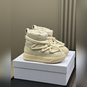 頂級品質 moncler25 秋冬 雪地靴 防水塗層滑雪布 羊毛絨布裡 TPU防