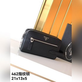 指紋鎖手包型號：462#指紋鎖頂級原單貨普家意大利專用頭層牛皮，手感超級柔軟細膩