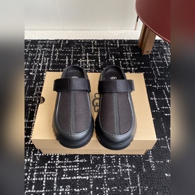 代購級 UGG25ss 新款 勃肯 包頭拖 這個品牌我就心動了 代購找很久才買