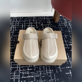 代購級 UGG25ss 新款 勃肯 包頭拖 這個品牌我就心動了 代購找很久才買