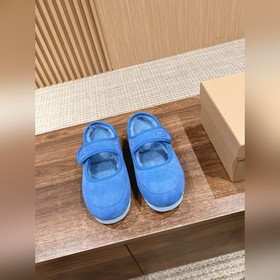 UGG#油叽叽秋冬新款羊毛瑪麗珍娃娃鞋、可可愛愛、萌妹子心頭愛！ 款式新穎别緻