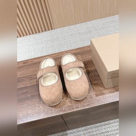 UGG#油叽叽秋冬新款羊毛瑪麗珍娃娃鞋、可可愛愛、萌妹子心頭愛！ 款式新穎别緻
