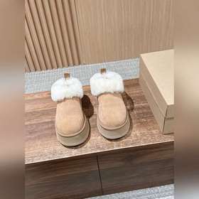 UGG# 油叽叽秋冬新款塔茨勒居家便鞋，内裡真羊毛，三層半組合eva發泡大底
