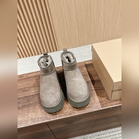 [7cm]UGG#人魚系列 火遍全球時尚圈油叽叽雪地靴系列 厚底超爆 封寒冬刷星