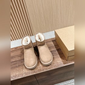 UGG 5845##經典雪地靴 隆豐原廠A級防水防污17mm羊皮毛一體 最新前薄