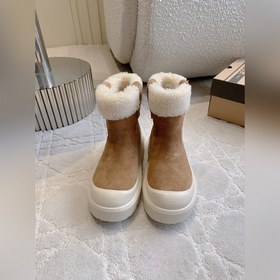 UGG新款羊毛保暖雪地靴 超級厚實保暖 經典百搭款 鞋面牛反絨 内裡墊腳進口澳洲
