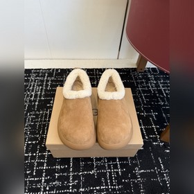 代購級 Ugg 單鞋韓裡韓氣超火新款小土豆雪地靴跟鞋來啦！加厚的大底讓你踩在雪地