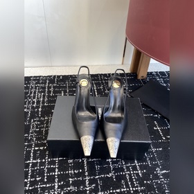 代購級 聖羅蘭Saint Laurent 25ss新品 鐵頭 方頭 YSL飾扣優