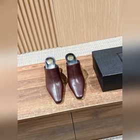 Saint Laurent 聖羅蘭秋冬平底秋冬半拖 寶藏時髦單品 衆多明星超模