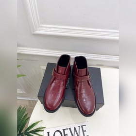 Saint Laurent 聖羅蘭 2026秋冬新品 SYL 鳗魚皮英倫風短靴