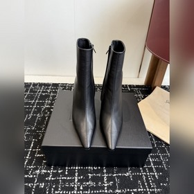 代購級 牛油皮短靴 大長腿必備 YSL 高跟 短靴 Yvette Saint L