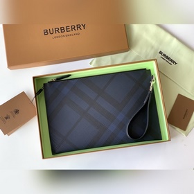 London 格紋拉鍊收納袋 [B 家]原單出品IT~~ 采用進口粒面小牛皮，纖