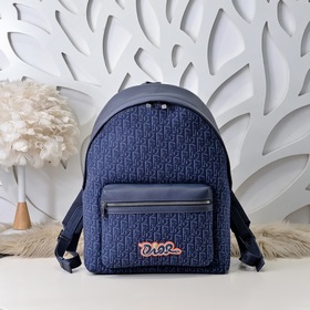 Dior-迪奧專櫃最新款雙肩背包 官網同步 本季新品 采用海軍藍色粒面牛皮革等材