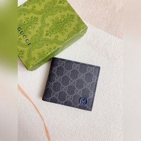 HUHUGucci 最新系列呈現~短夾(内置零錢袋) 以充滿對比美感的雙色調設計