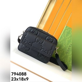 斜挎包型號：新款794088#頂級原單貨古奇GUCCI專櫃流行款，新款牛皮壓大G