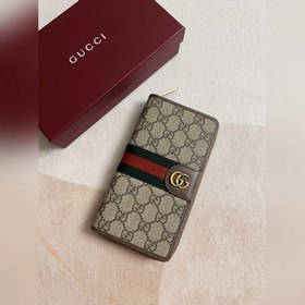 HUHU 官網同步新款！Ophidia系列~拉鍊錢包， 采用GG Supreme