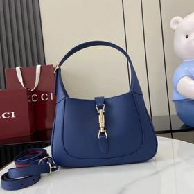 [新品]這款全新Gucci Jackie 1961系列手袋由上等優質皮革匠心打造