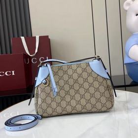 [新品]全新GG Emblem系列煥新诠釋品牌的隽永優雅風範和精湛工藝。這款小號